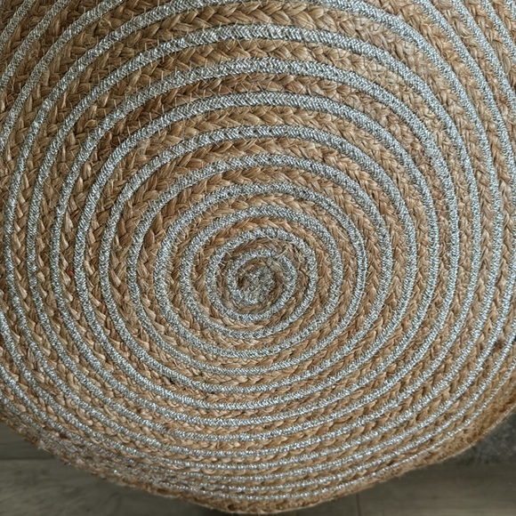 Magid Natural Weaved Woven Jute Silver Circle Large Tote Bag - Picture 3 of 5